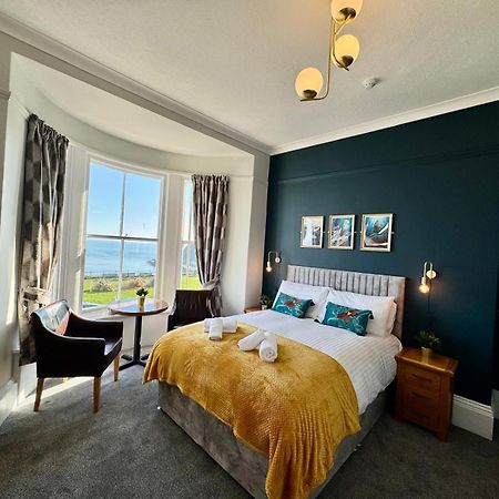 The Rockside Bed & Breakfast Скарбъро Екстериор снимка
