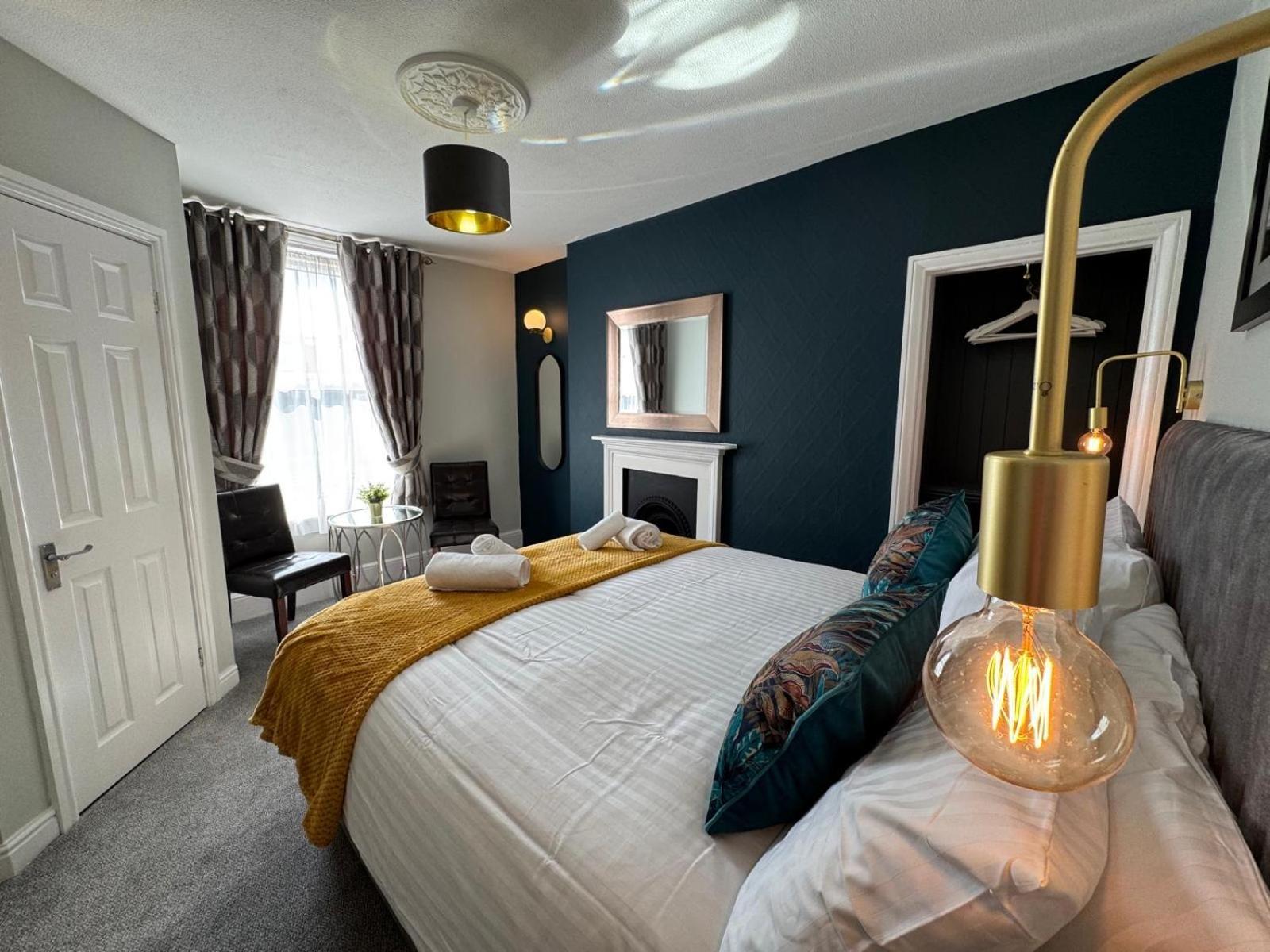 The Rockside Bed & Breakfast Скарбъро Екстериор снимка