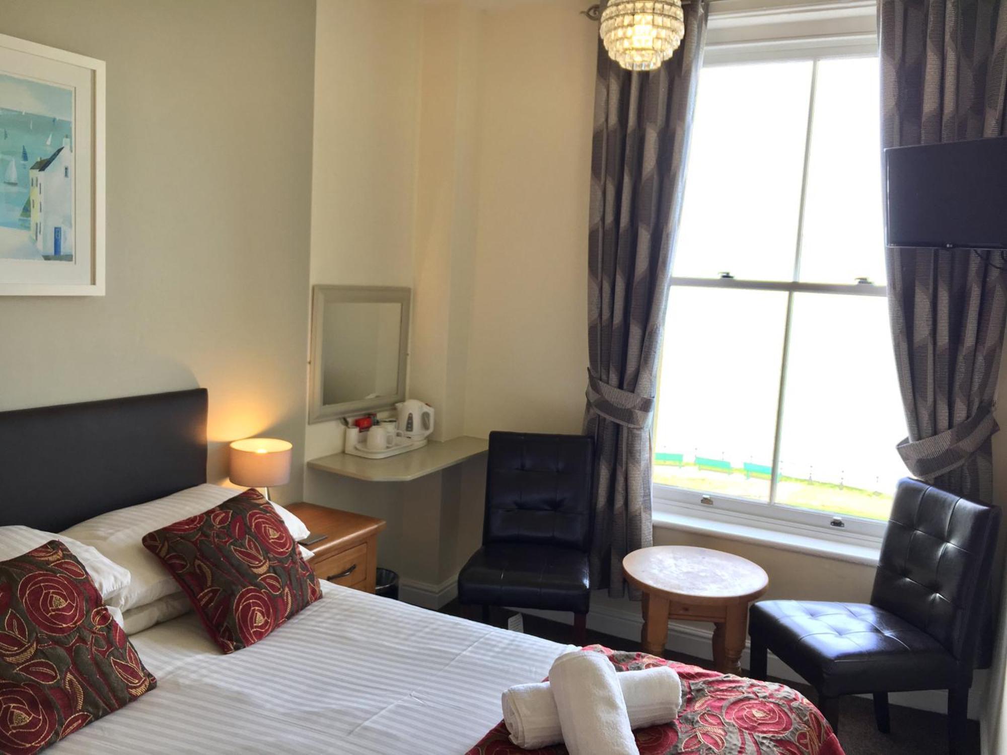 The Rockside Bed & Breakfast Скарбъро Екстериор снимка